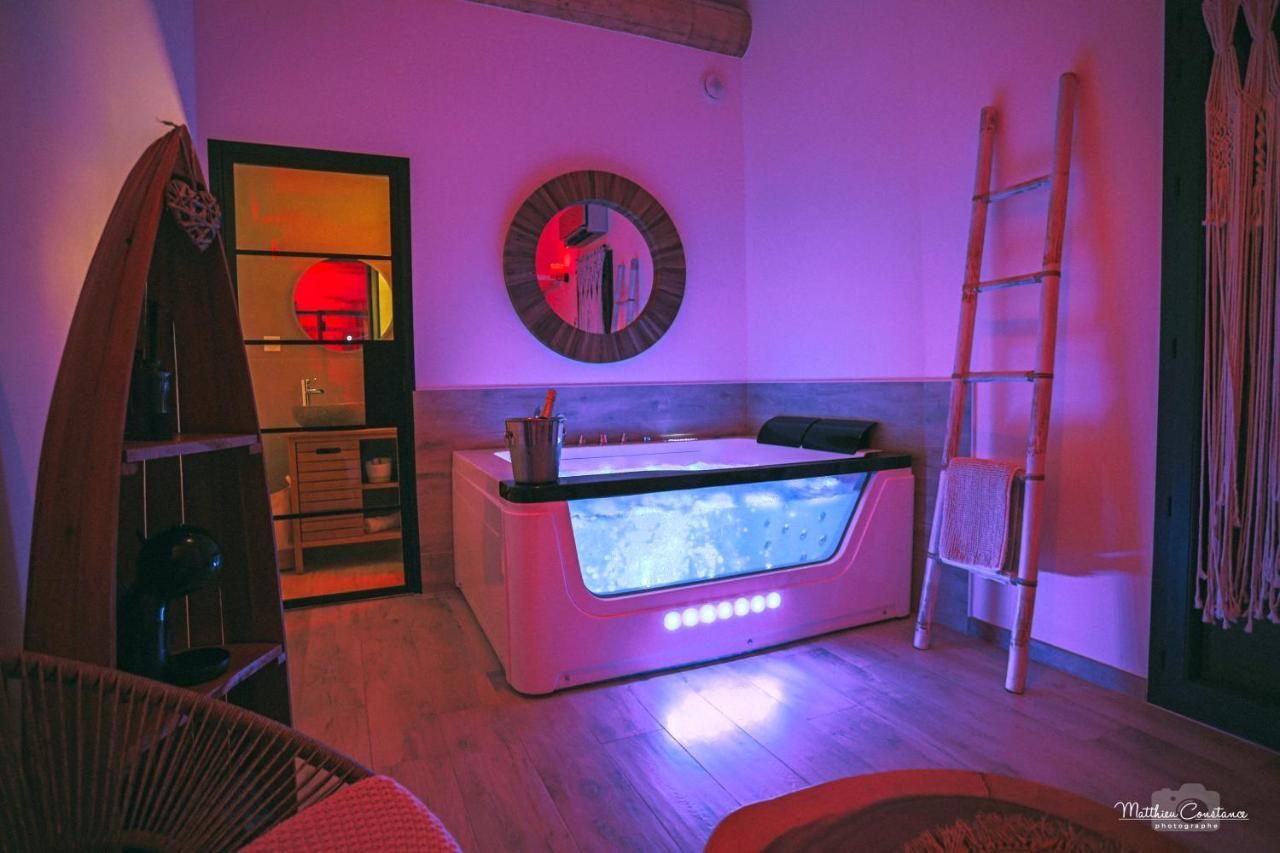 Villa Cocoon - Love Room Cocooning & 50 Nuances Cuges-les-Pins Buitenkant foto